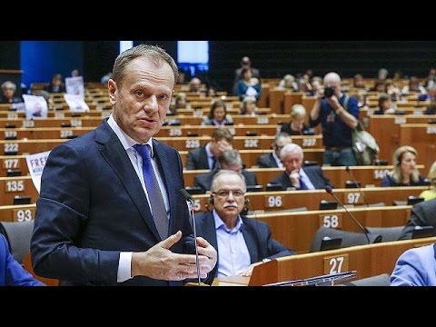 دونالد توسك رئيس المجلس الأوروبي يدعو لمساعدة اليونان