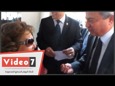 وزير الشباب يمتدح النجمة ليلى طاهر بكلمات الغزل والثناء