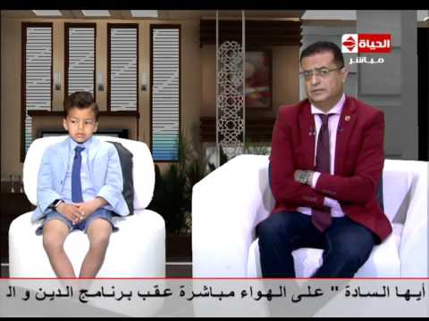 متصلة تسأل عن البكاء المتكرر عند الأطفال بدون أسباب