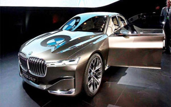 مصر اليوم - بي إم دبليو تقدم أحدث إبداعاتها في بكين