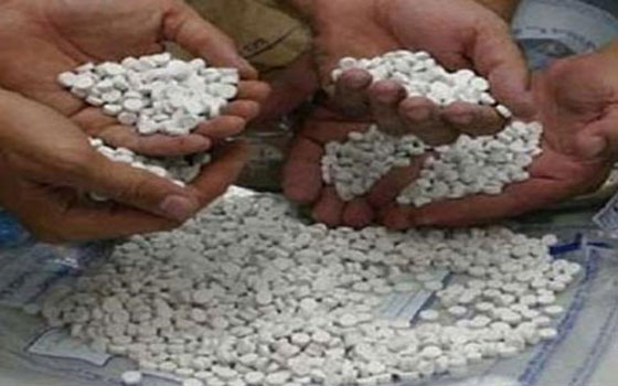 مصر اليوم - توقيّف سائق بـ550ألف قرص مخدر في وادي النطرون