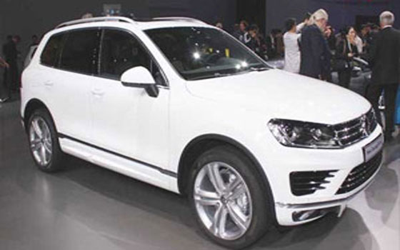 مصر اليوم - فولكس فاغن Touareg الجديدة تخطف الأضواء في بكين