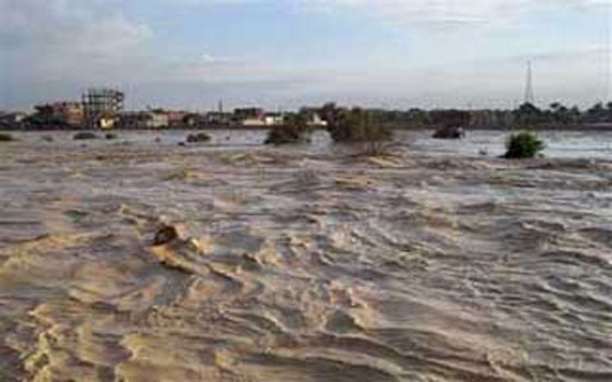   مصر اليوم - الجيش الثالث يشارك في إزالة أضرار السيول في العين السخنة