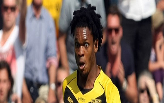 مصر اليوم - أوتشيبو نجم نيجيريا: سنفاجئ العالم في البرازيل