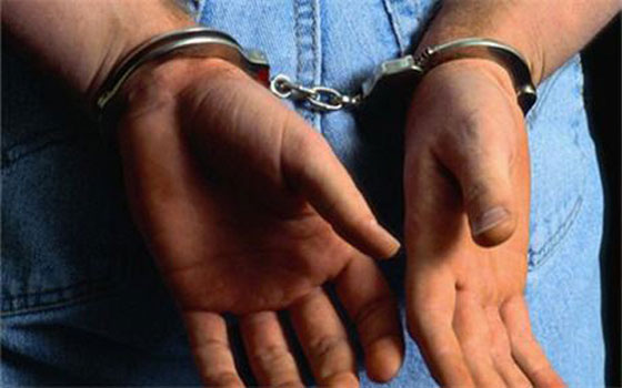 مصر اليوم - توقيف 21 مشتبهًا فيهم وتدمير 8 منازل لعناصر مُتطرِّفة في شمال سيناء