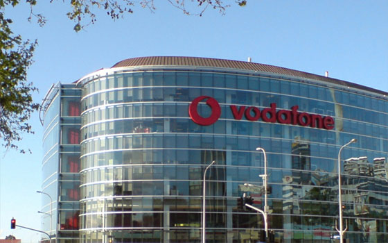 مصر اليوم - فودافون تعتمد أي كتاب كمزود محتوى في الأردن وفلسطين