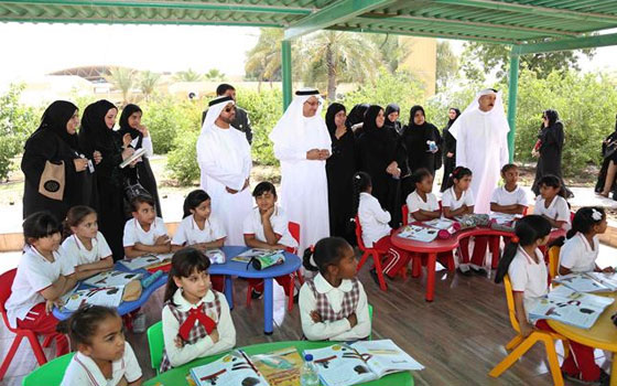   مصر اليوم - القطامي يدشن المختبر الذكي في مدرسة إشبيلية في الشارقة