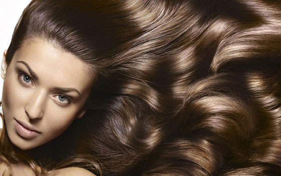 مصر اليوم - مستحضرات التجميل مجهولة المصدر تسبب تساقط الشعر