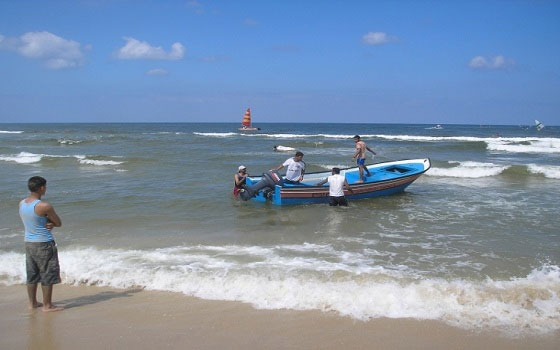   مصر اليوم - بلدية غزة تقلص عدد الاستراحات البحرية المؤجرة