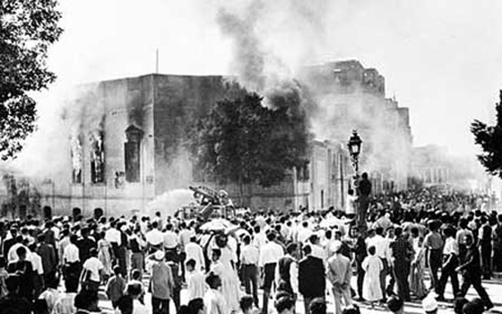   مصر اليوم - سينما الهناجر تعرض وثيقة نادرة لحريق القاهرة