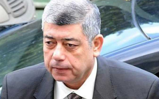   مصر اليوم - تكثيف أمني أمام منزل والدة وزير الداخلية في السويس