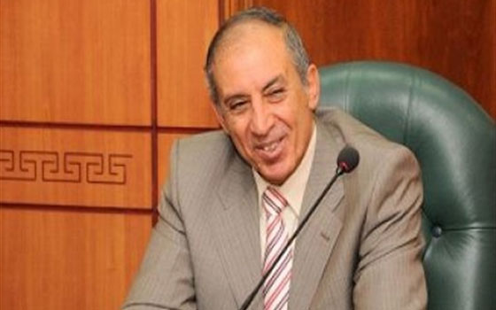   مصر اليوم - محافظ البحر الأحمر يتفقد منافذ تسجيل الوافدين في الغردقة