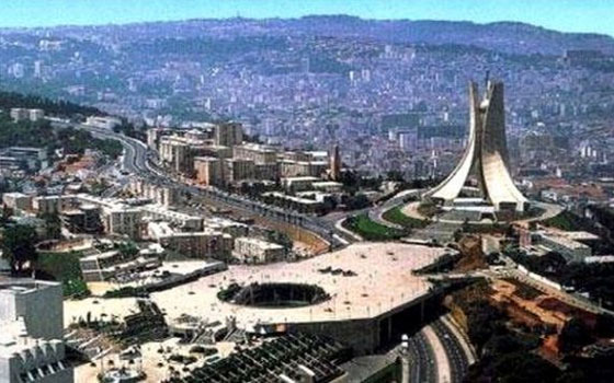   مصر اليوم - الإتحاد الطلبة الجزائريين يفتح ورشة لمناقشة تعديل الدستور