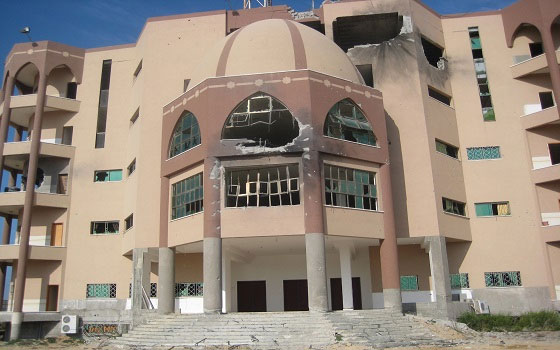   مصر اليوم - جامعة فلسطين تمنح الدكتوراه الفخرية لاستشاري قلب