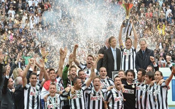   مصر اليوم - يوفنتوس ملك موسم الأرقام القياسية في الكالشيو الإيطالي بدرجة امتياز