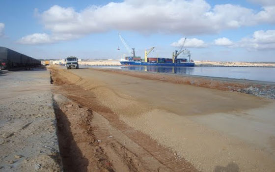   مصر اليوم - استمرار تعليق العمل في ميناء سرت الليبي للأسبوع الثاني