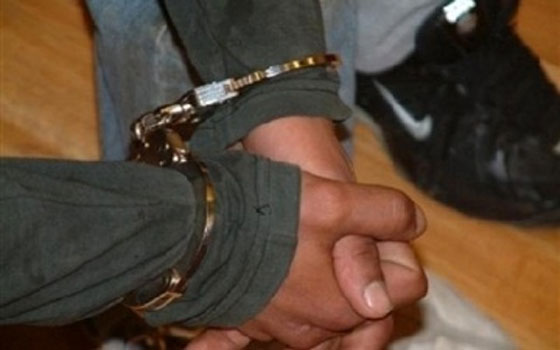 مصر اليوم - توقيّف 16 إخوانيًا بتهمة ارتكاب أعمال عنف في البحيّرة