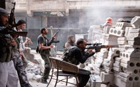   مصر اليوم - تجدد الأشتباكات في محيط بلدة المليحة بريف دمشق