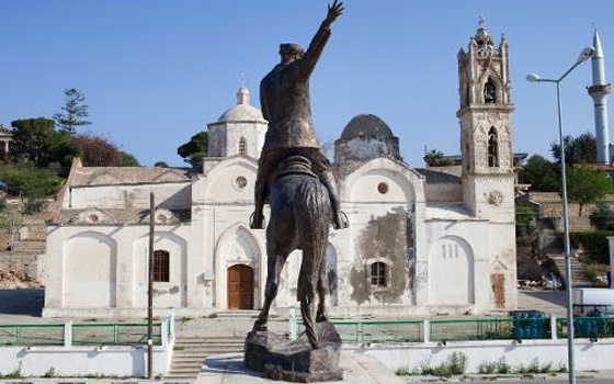   مصر اليوم - القبارصة اليونانيون في شمال قبرص يشعرون انهم زائرون