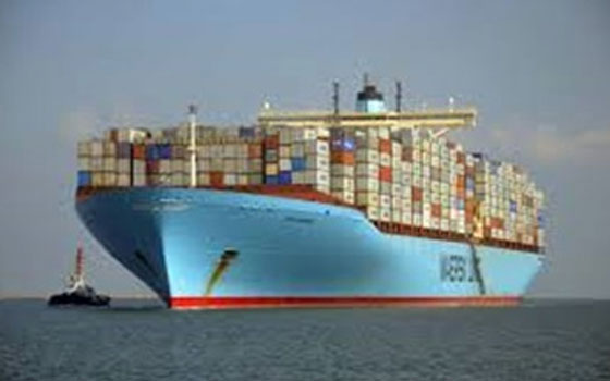   مصر اليوم - 48 سفينة عبرت المجرى الملاحي لقناة السويس