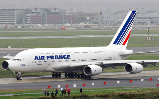   مصر اليوم - طيران إير فرانس الفرنسية تحتفل بمرور 80 عاما على إنشائها