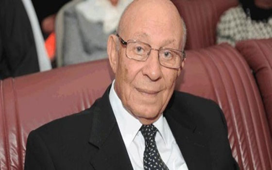   مصر اليوم - محمد فائق يشيد بحركة حقوق الإنسان من أجل المواطن