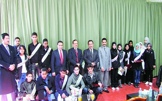   مصر اليوم - مدرسة الملك عبدالعزيز في روما تحتفي بتخريج 20 طالبًا وطالبةً