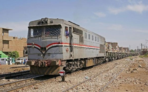   مصر اليوم - تراجع إيرادات نقل الركاب في السكك الحديدة المصرية