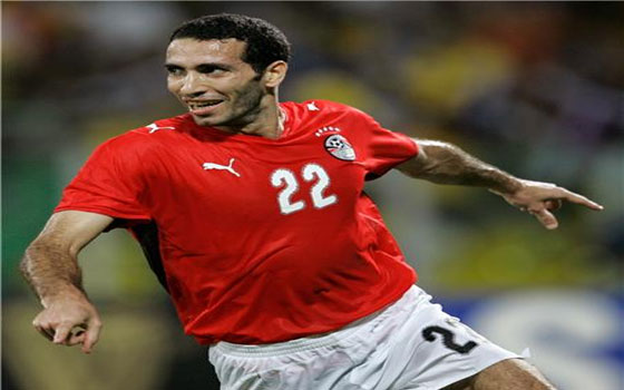 مصر اليوم - الأهلى يسدد 750 ألف جنيه من مستحقات أبو تريكة وبركات وعبد الظاهر