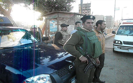   مصر اليوم - توقيف عصابة متخصصة في سرقة ركاب سيارات الأجرة في سوهاج