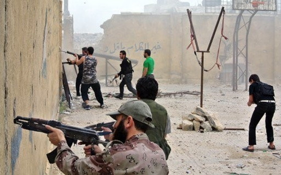   مصر اليوم - أشتباكات عنيفة بين الجيش النظامي والمعارضة في حلب وريف إدلب