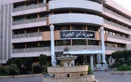   مصر اليوم - عامل يقتل مالك مقهى ويصيب آخر بطلق خرطوش في الجيزة