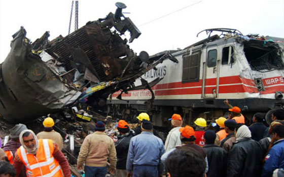   مصر اليوم - ارتفاع عدد ضحايا حادث القطار في الهند إلى 18 قتيلاً و112جريحاً