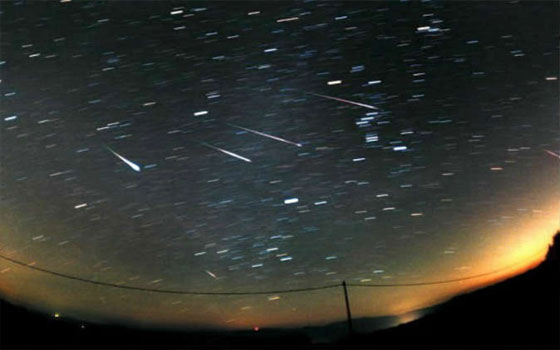   مصر اليوم - الأرض تنتظر زخة كثيفة للشهب في 24 مايو