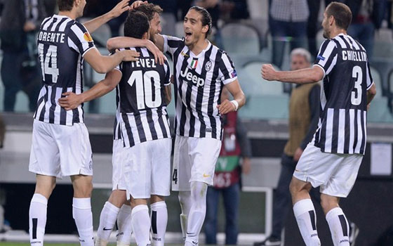 مصر اليوم - يوفنتوس ينتظر التتويج بلقب الدوري الإيطالي الثالث على التوالي