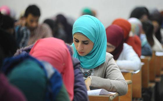   مصر اليوم - هدوء في امتحانات كليات جامعة القاهرة ورصد 649 حالة غش