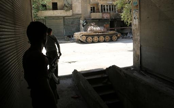   مصر اليوم - قوات النظام السوري تقترب من فك الحصار عن سجن حلب