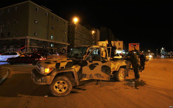   مصر اليوم - مصدر أمني يُؤكّد توقيف متطرفين مصريين تسللوا إلى ليبيا