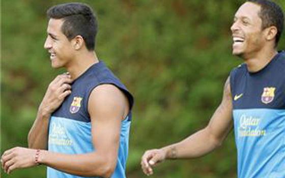   مصر اليوم - يوفنتوس الإيطالي يبني صفوفه على ثورة برشلونة