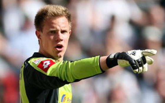   مصر اليوم - 30 مليون يورو تفصل الحارس كورتوا عن برشلونة الأسباني