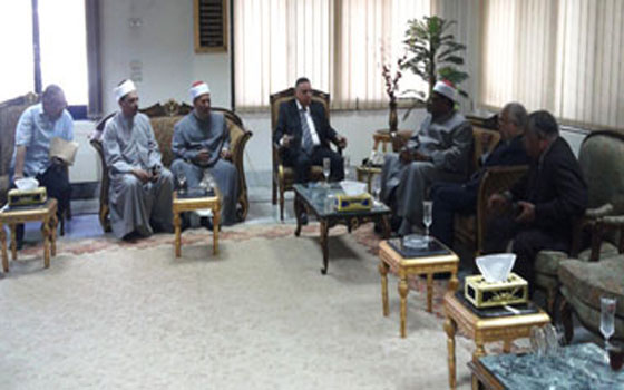   مصر اليوم - بدء مراسم الاحتفال بافتتاح بيت العائلة في سوهاج