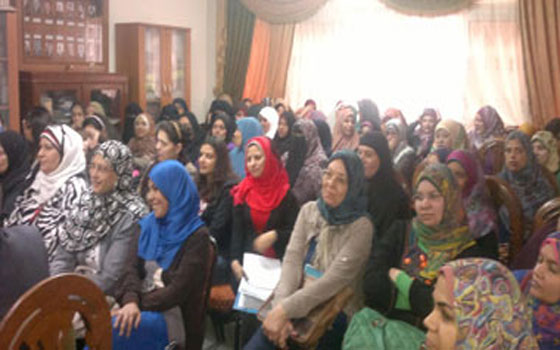   مصر اليوم - تنظيم مؤتمر عن الزواج المُبكر في سوهاج بحضور وكيلي الصحة والتعليم