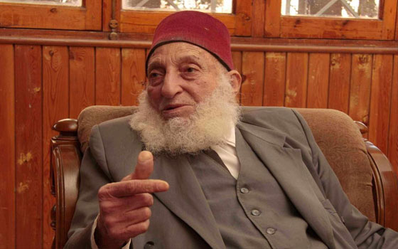 مصر اليوم - الشيّخ حافظ سلامة يُطالب المواطنيّن بالمشاركة في الانتخابّات