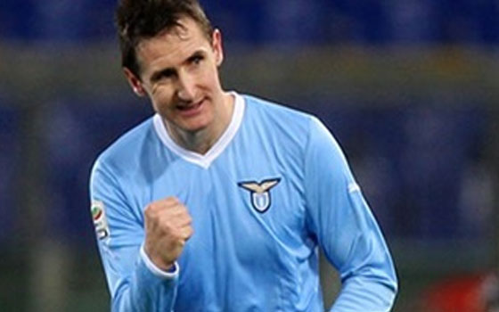   مصر اليوم - كلوزه يقدم النجاح الجماعي على الانجازات الشخصية في المونديال