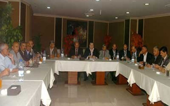   مصر اليوم - الصعوبات التي تواجه مصدري العنب والتفاح في ورشة عمل