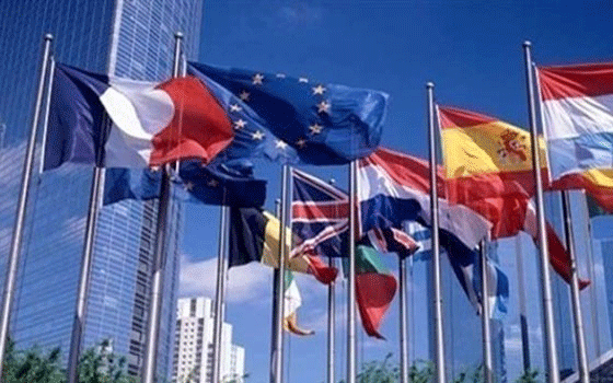   مصر اليوم - الإتحاد الأوروبي يرفع دعمه المالي لأوكرانيا من 5 إلى 10 ملايين يورو