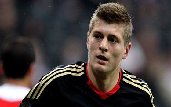 مصر اليوم - بايرن ميونيخ غير مستعد لتوقيع عقد جديد مع توني كروس