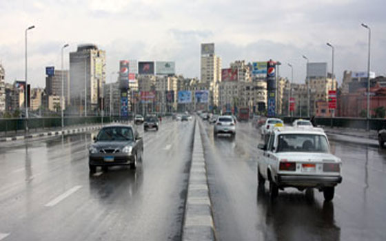   مصر اليوم - محافظة البحرالأحمر تشهد هطول أمطار غزيرة