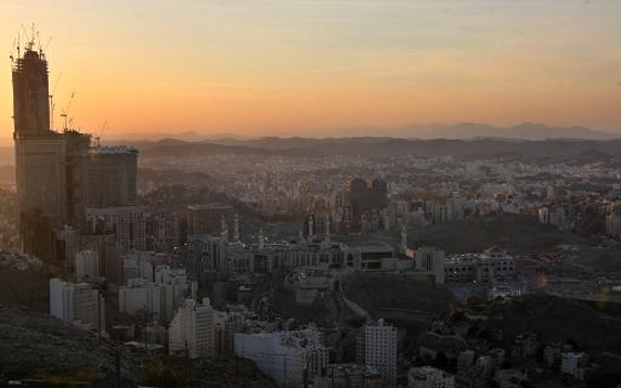 مصر اليوم - قاض سعودي متهم بالإستيلاء على 160 مليون دولار يدعي خضوعه للجن