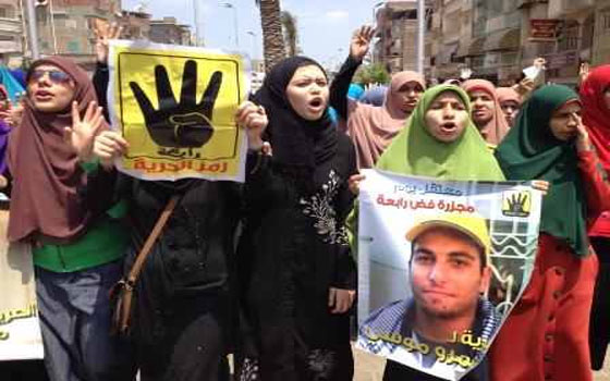   مصر اليوم - مظاهرة لأنصار الإخوان في دمياط للمطالبة بالإفراج عن المعتقلين